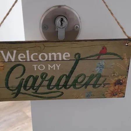 Poolemonhouse Fernão Ferro