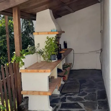 Poolemonhouse Fernão Ferro