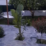Apartament Poolemonhouse *
