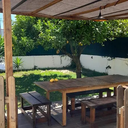 Poolemonhouse Fernão Ferro