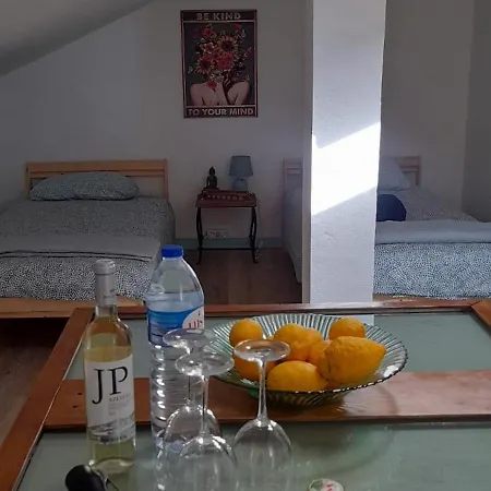 Poolemonhouse *