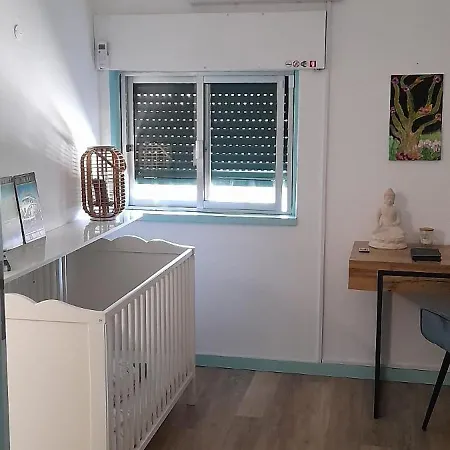 Poolemonhouse Fernao Ferro