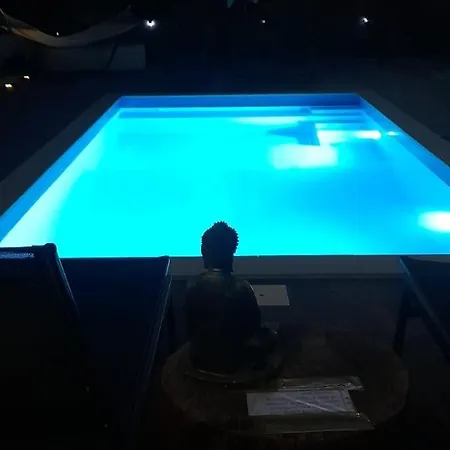 Poolemonhouse Daire *