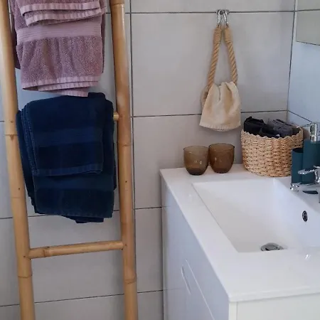 Poolemonhouse Daire *