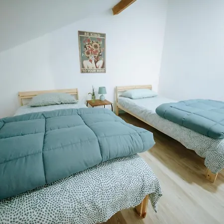 Apartamento Poolemonhouse Fernão Ferro