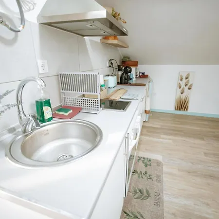 Poolemonhouse * Fernão Ferro