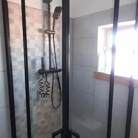 Poolemonhouse * Fernao Ferro