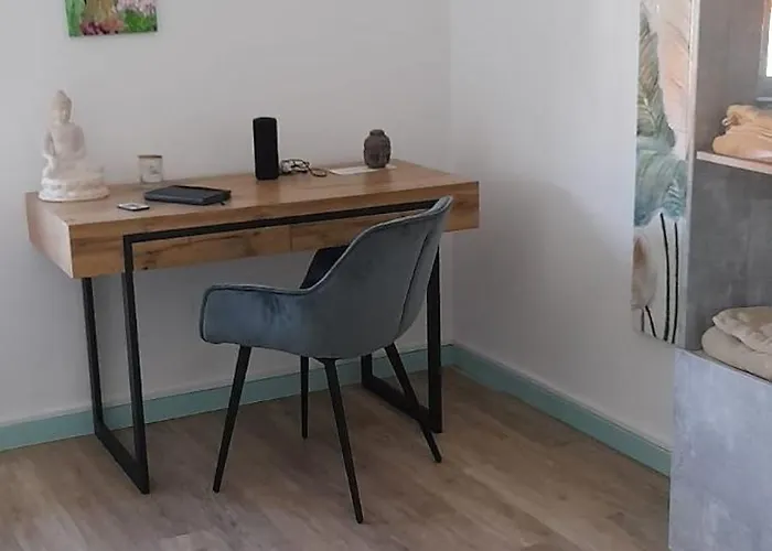 Poolemonhouse * Fernão Ferro