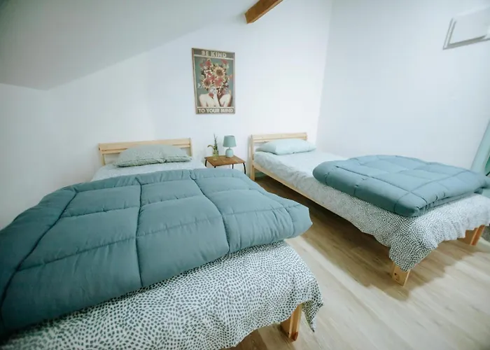 Apartment Poolemonhouse Fernão Ferro